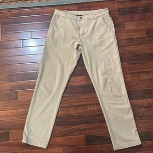Lululemon Commission Pant 32x30 tan